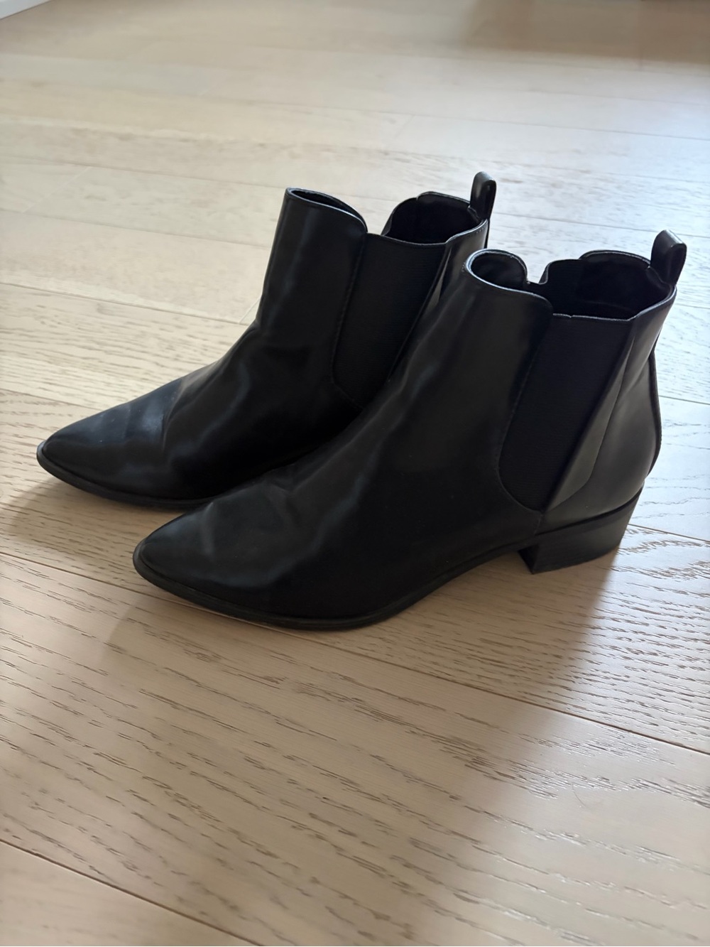 Joe Fresh Black Leather Chelsea Ankle Booties, size 8